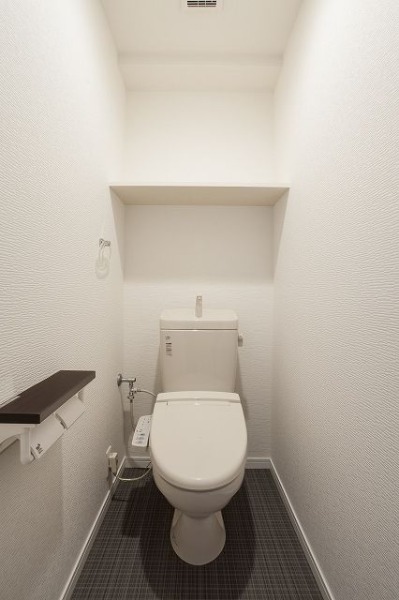 ウォシュレット完備です