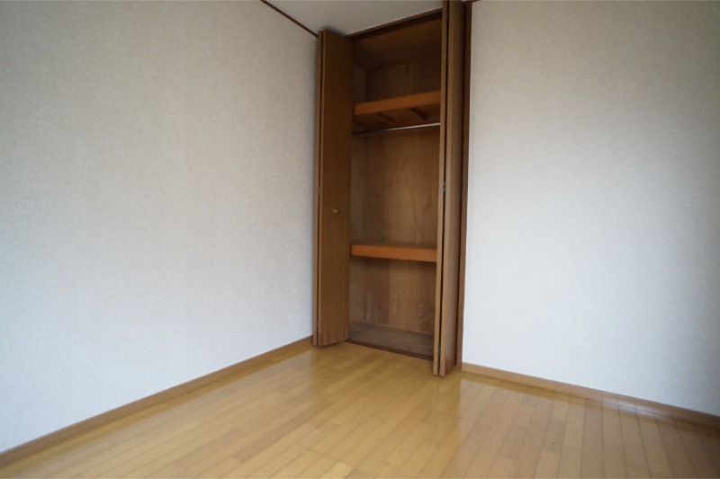 お荷物はこちらへ。