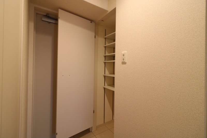 玄関収納もばっちりです。