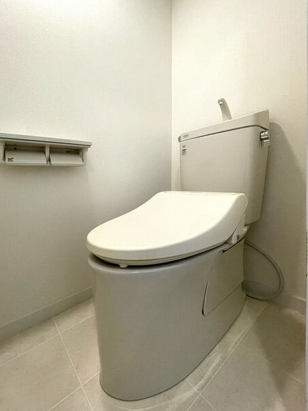 清潔感のあるトイレです