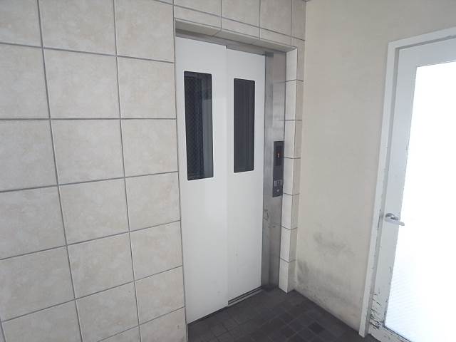 エレベーター付きです