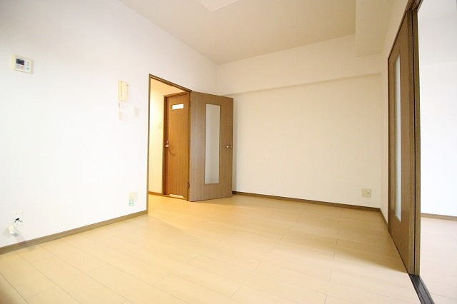 家具の配置がしやすいお部屋です。