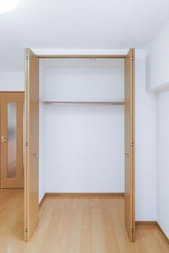 ロングコートもかけられます