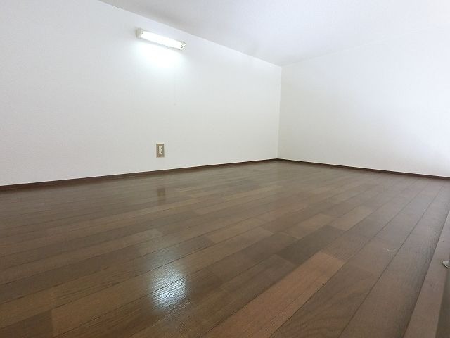 ライト付きで便利です。