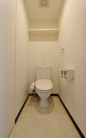 嬉しい温水洗浄機能付き