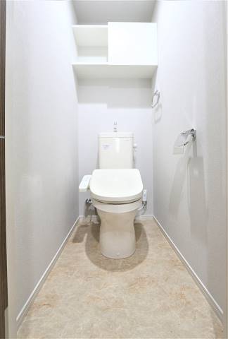 もちろんウォシュレット付きです