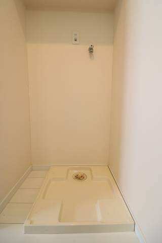 室内洗濯機置場。