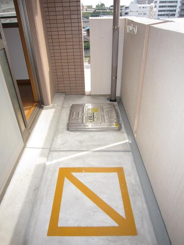 天気の良いの洗濯物はこちらで