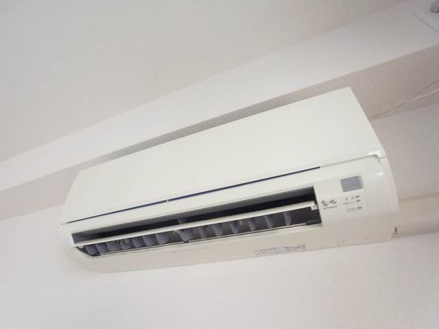 エアコン完備で年中快適に過ごせます