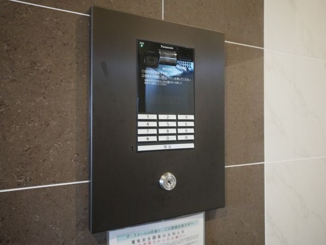オートロック付きで安心です