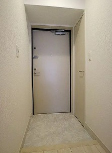 玄関はこんな感じです