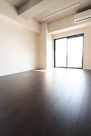 内装19