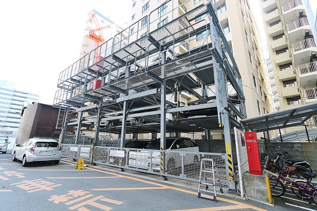駐車場あります