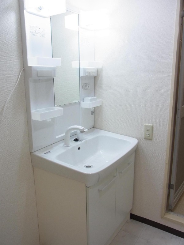 お出かけ前の身支度はこちらでバッチリ