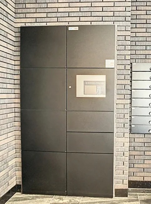 宅配ボックス付きで荷物の受取も楽々です