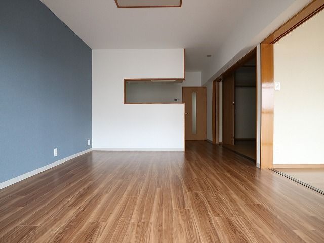 リビングは明るく気持ちがいいです