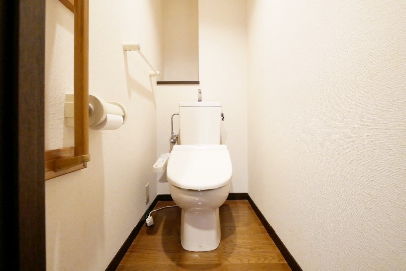 清潔感のあるトイレですね。