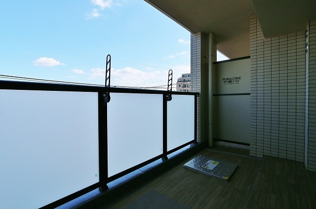 天気のいい日はこちらで洗濯物を干せます