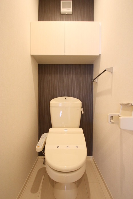 清潔感のあるトイレです