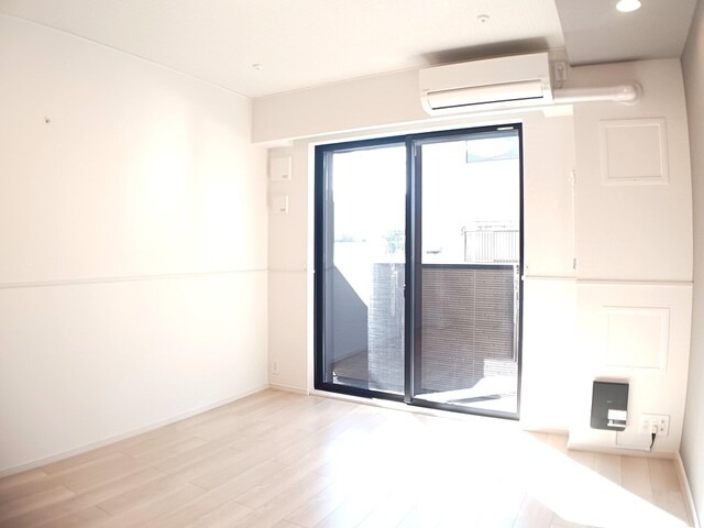 家具の配置がしやすいお部屋です