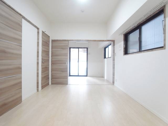 明るく日当たりのいいお部屋です