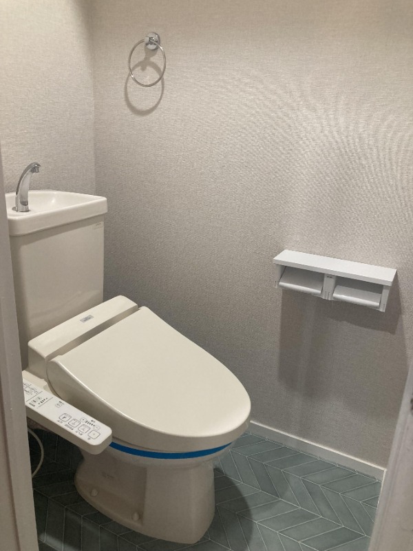 清潔感のあるトイレですね。