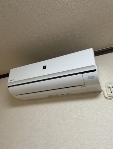 エアコン付きで一年中快適に過ごせます