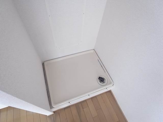 洗濯機はこちらへ。