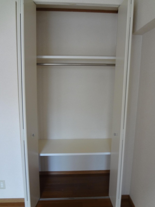 お荷物はこちらへ。
