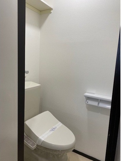 清潔感のあるトイレですね。
