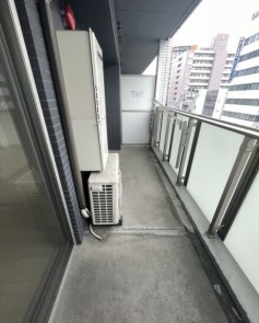 天気のいい日はこちらで洗濯物を干せます
