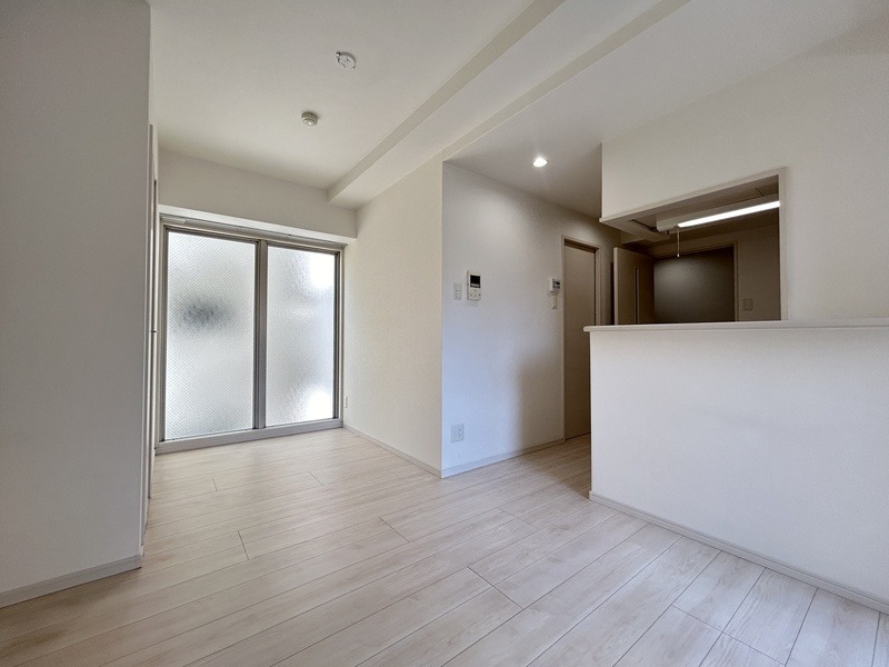 家具の配置がしやすいお部屋ですね