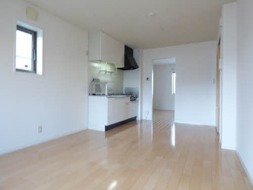 家具の配置がしやすいお部屋ですね