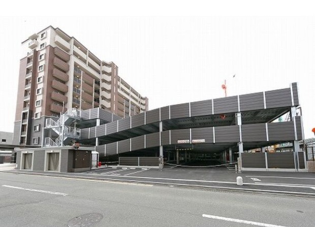 敷地内駐車場も空いています