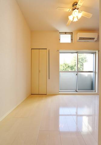 シーリングファンのあるお部屋です