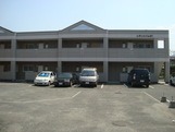 敷地内駐車場完備。