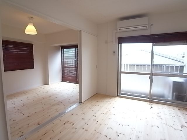 明るく雰囲気のいいお部屋ですね