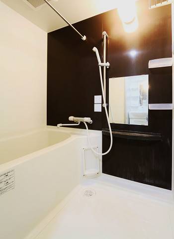 オシャレなバスルームです