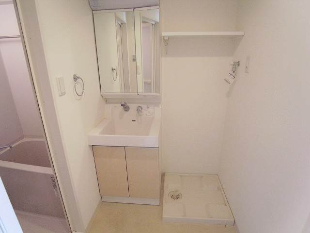 独立洗面台は嬉しいですね