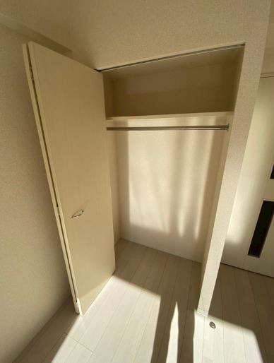 お洋服はこちらへどうぞ