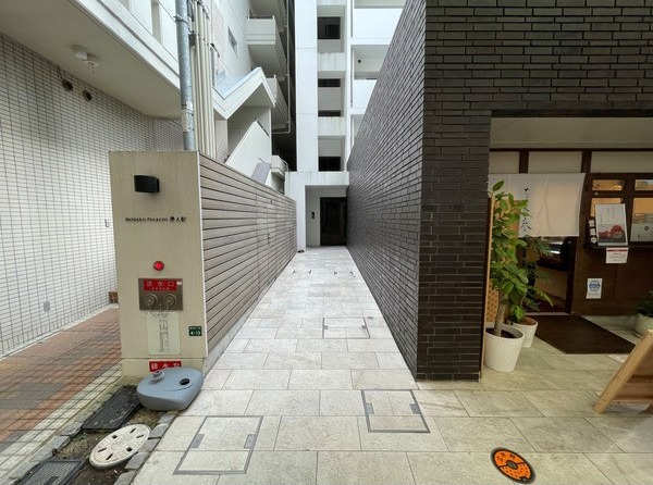 こちらから入れます。