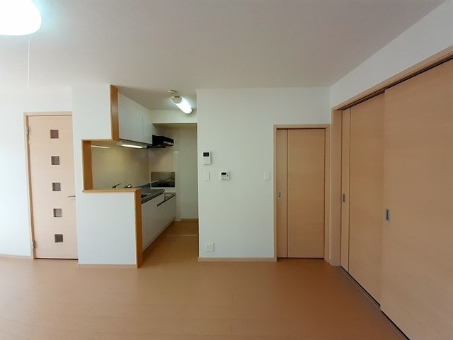 家具の配置がしやすいお部屋です