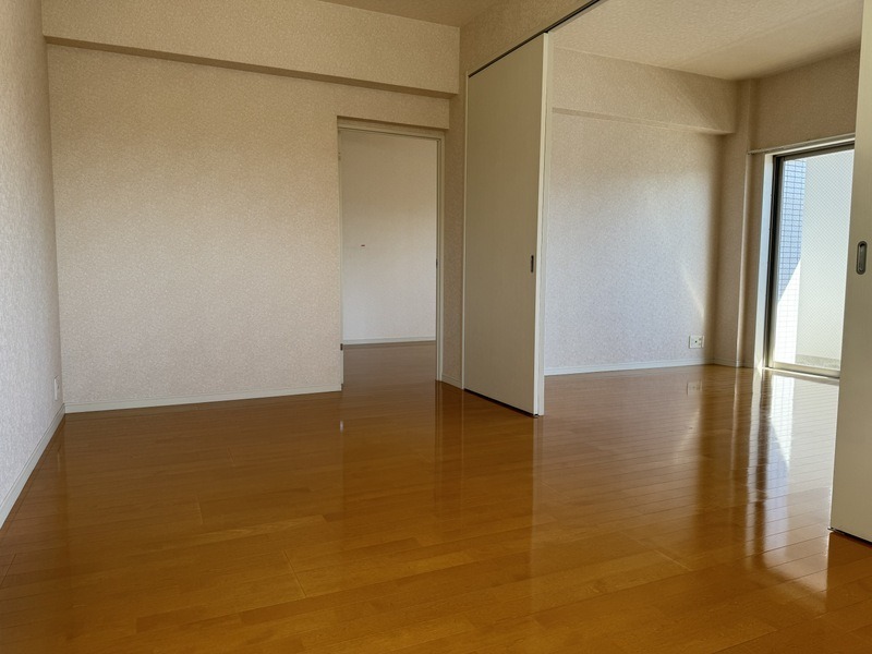 広々リビングでゆったりくつろげます