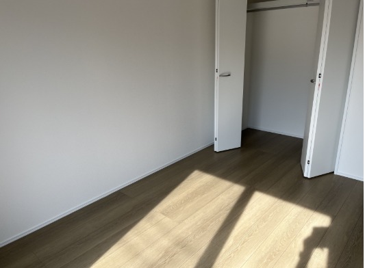 お洋服が多い方でも安心の収納