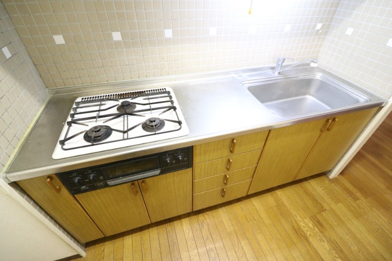 3口コンロで気分ノリノリ。