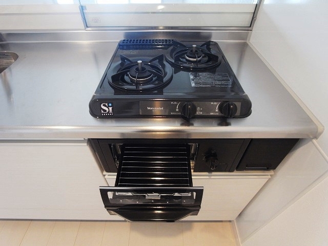 グリル付システムキッチンでお料理の腕も上がりそうです