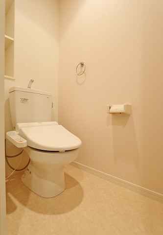 清潔感のあるお手洗いですね