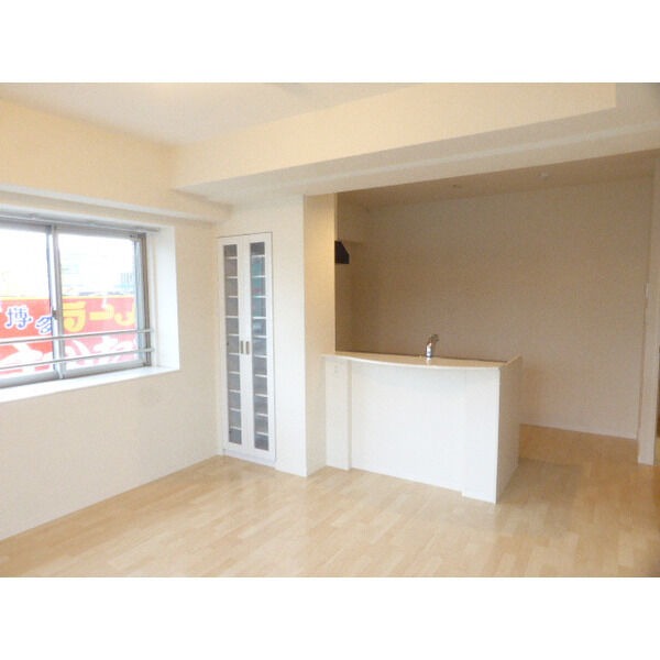 家具の配置がしやすいリビング