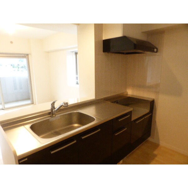 対面キッチンで毎日の料理が楽しくなりそうですね