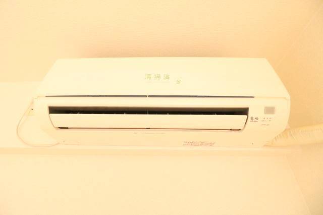 エアコン付きで年中快適に過ごせますね